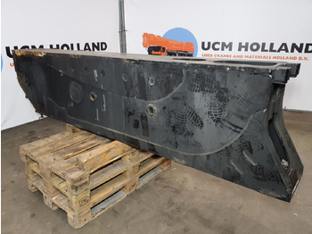 Piekare - Autoceltnis Grove GMK 6400 outrigger beam rear: foto 3 Piekare - Autoceltnis Grove GMK 6400 outrigger beam rear: foto 3