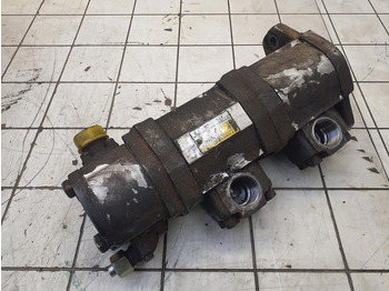 Hidrauliskais sūknis - Celtnis Krupp KMK 5100 3 way gear pump: foto 3
