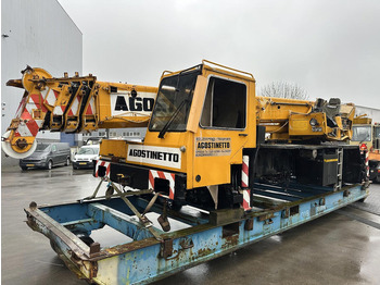 Visurgājējs celtnis LIEBHERR LTM 1025