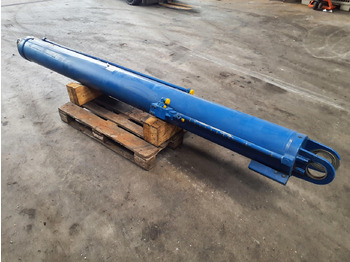 Hidrauliskais cilindrs LIEBHERR