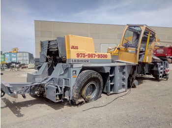 Visurgājējs celtnis LIEBHERR LTM 1055-3.2