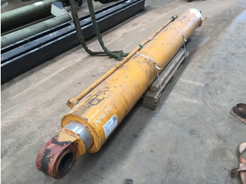 Hidrauliskais cilindrs LIEBHERR