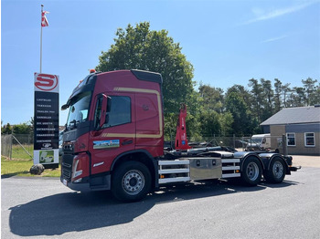 Pacēlājs ar āķi VOLVO FM 430