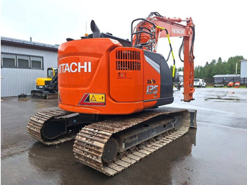 Kāpurķēžu ekskavators Hitachi ZX135USLC-7 PUSKULEVYLLÄ: foto 3