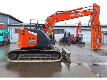 Kāpurķēžu ekskavators Hitachi ZX135USLC-7 PUSKULEVYLLÄ: foto 4