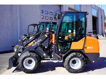 Mini iekrāvējs KUBOTA