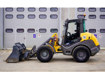 Riteņu iekrāvējs Mecalac AX850: foto 1