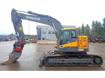 Kāpurķēžu ekskavators VOLVO ECR235DL