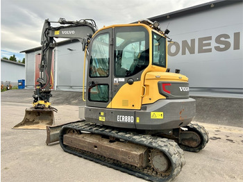 Volvo ECR88D + TYÖLAITTEET  līzingu Volvo ECR88D + TYÖLAITTEET: foto 2