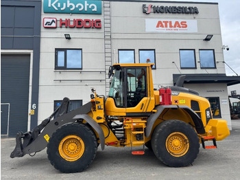 Riteņu iekrāvējs VOLVO L90H