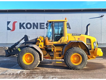 Riteņu iekrāvējs VOLVO L60