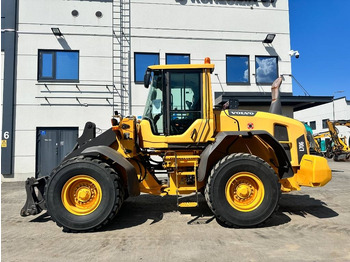 Riteņu iekrāvējs VOLVO L70G