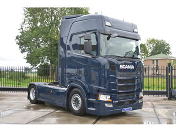 Vilcējs SCANIA S 450