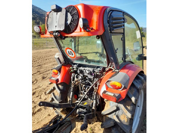 Traktors McCORMICK