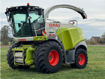 Lopbarības kombains CLAAS Jaguar 950