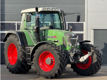 Traktors FENDT 820 Vario