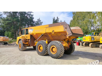 Bezceļu pašizgāzējs Volvo A30D: foto 3