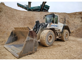 Riteņu iekrāvējs VOLVO L180E