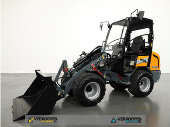 Riteņu iekrāvējs Giant G2500 X-tra HD: foto 1