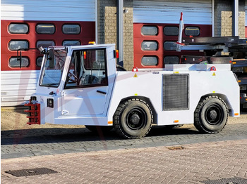 Lidmašīnu vilcējs TLD