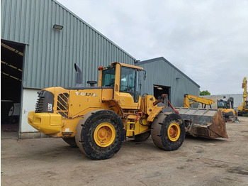 Riteņu iekrāvējs VOLVO L120F