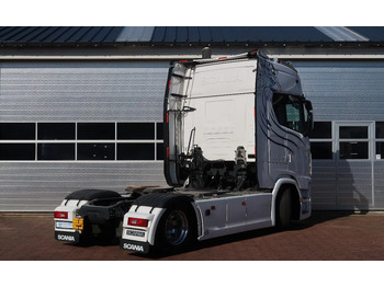 Vilcējs Scania 540S NGS FULL AIR/ RETARDER/ ALCOA/ LEATHER/ 2X TANK/ PARK AIRCO: foto 4