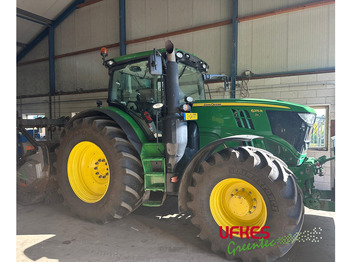 Traktors JOHN DEERE 6215R