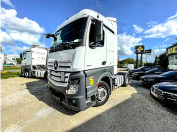 Vilcējs MERCEDES-BENZ Actros 1845