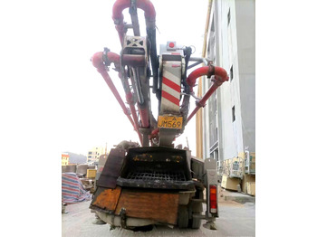 Betona sūknis XCMG Manufacturer Concrete Pump Machine HB43V Used 43m HOWO Small Concrete Pumps Truck For Sale: foto 4