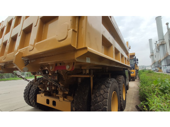 Bezceļu pašizgāzējs XCMG Official Second Hand Chinese Tipper Truck 72 Ton XDR80TE  Mining Dump Truck Price: foto 4