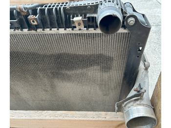 Radiators Mercedes ACTROS MP4 COOLERS SET: foto 4 Radiators Mercedes ACTROS MP4 COOLERS SET: foto 4