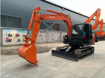Kāpurķēžu ekskavators HITACHI ZX70