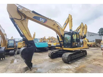 Kāpurķēžu ekskavators CATERPILLAR 320CL