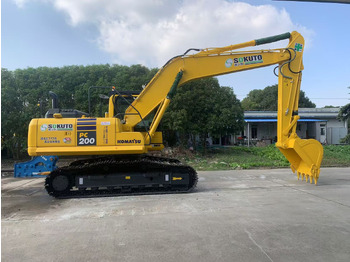 Kāpurķēžu ekskavators KOMATSU PC210