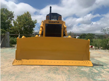 Buldozers SHANTUI