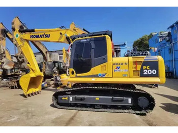 Kāpurķēžu ekskavators KOMATSU PC200-6