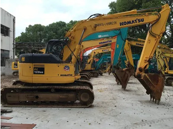 Kāpurķēžu ekskavators KOMATSU PC128