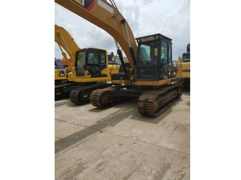 Kāpurķēžu ekskavators CATERPILLAR 323D2L