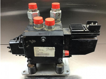 Dzinējs un rezerves daļas LIEBHERR