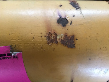 Hidrauliskais cilindrs LIEBHERR