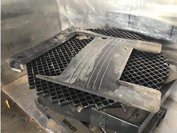 Kabīne un interjers LIEBHERR