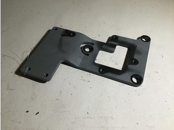 Dzinējs un rezerves daļas LIEBHERR