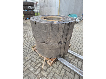 Riepas un diski LIEBHERR