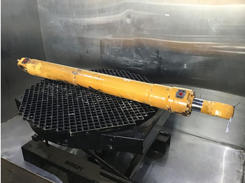 Hidrauliskais cilindrs LIEBHERR