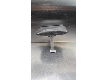 Kabīne un interjers LIEBHERR