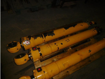 Hidrauliskais cilindrs LIEBHERR