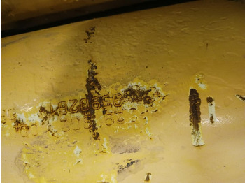 Hidrauliskais cilindrs LIEBHERR