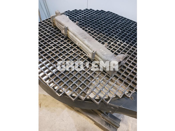 Dzinējs un rezerves daļas LIEBHERR