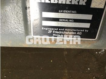 Aizmugurējā ass LIEBHERR