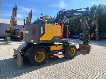 Riteņu ekskavators Volvo EWR 150 E: foto 3